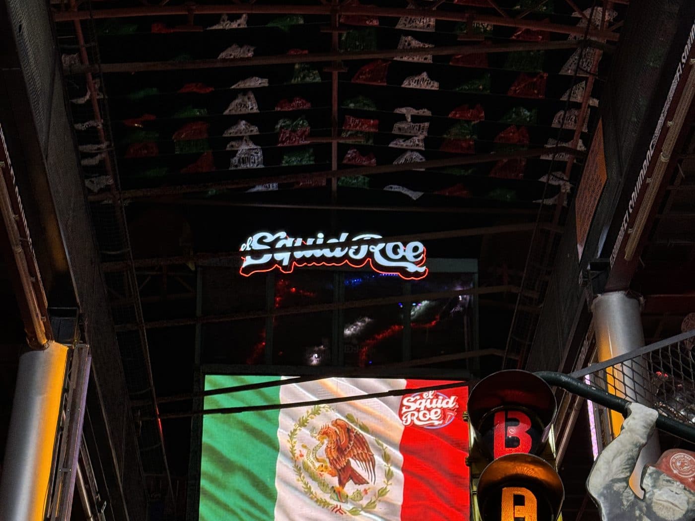 Viva México and El Grito celebration at El Squid Roe Cabo San Lucas — photo 3